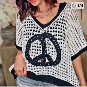 POL Black and White Crochet Top
